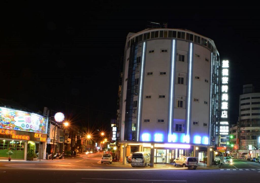 מלון דוליהו 微旅時尚旅店 מראה חיצוני תמונה
